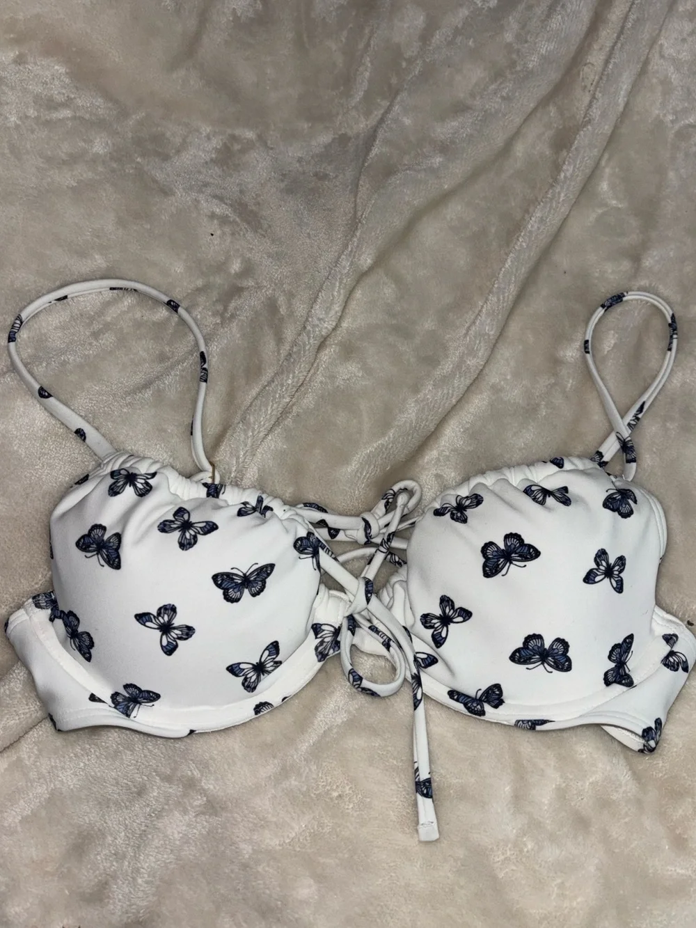 Hollister bikini top - Picture 1 of 5